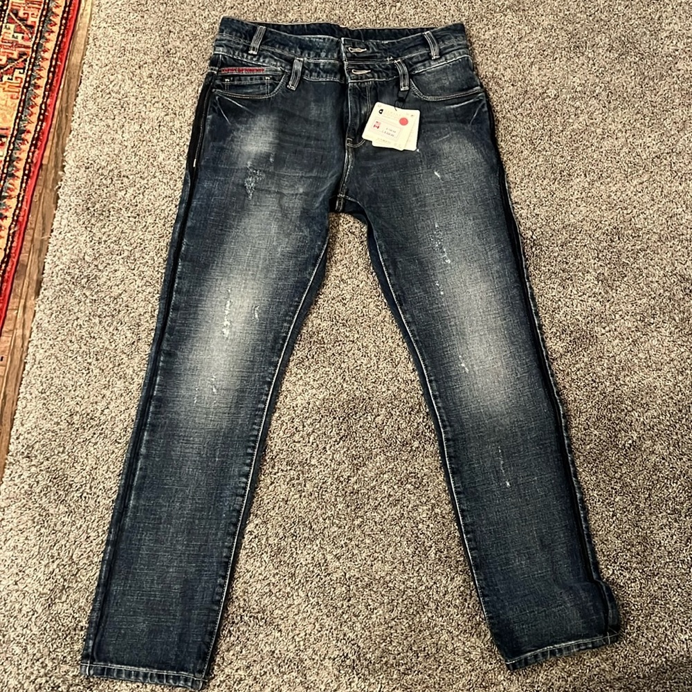 Desigual jeans size 32 NWT